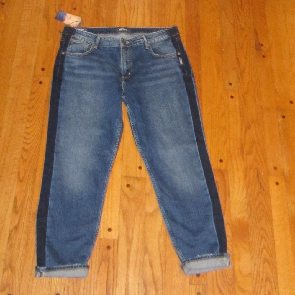 NWT SILVER JEANS VINTAGE SLIM CROP TUXEDO W32/L27